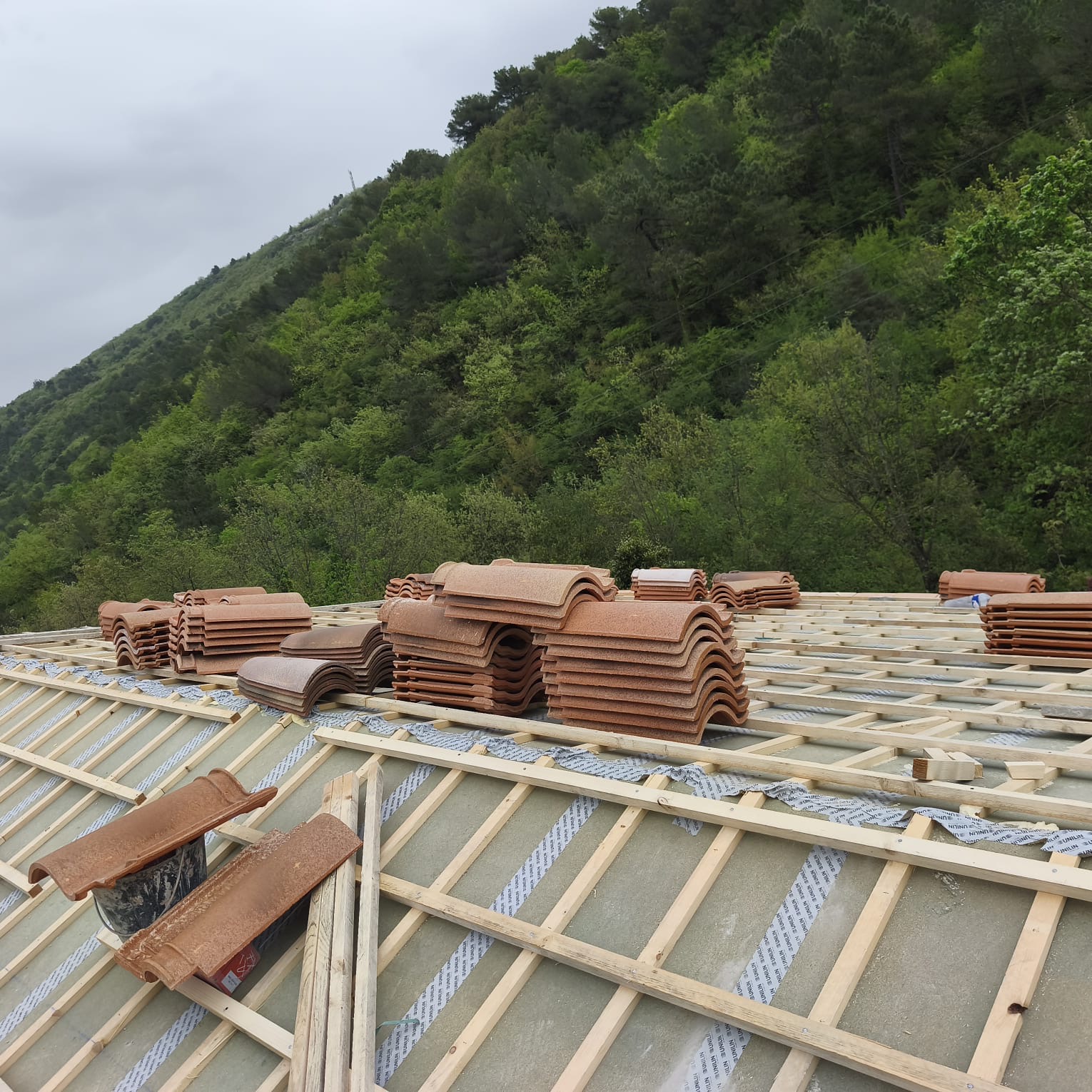 Chantier de construction, gros œuvre, Côte d'Azur
